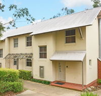 Villa Executive 2br Rose Resort Condo located within Cypress Lakes Resort nothing is more central - Lightning Ridge Tourism
