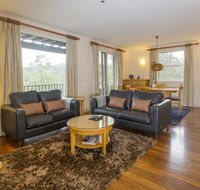 Villa Grenache - Lightning Ridge Tourism