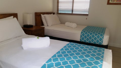 Villa Mar Colina - Lightning Ridge Tourism 1