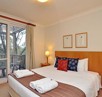 Villa Spa Executive 1br Merlot Resort Condo located within Cypress Lakes Resort nothing is more central - Lightning Ridge Tourism