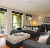 Villas Venticuatro Sleeps 24 Resort Condos located within Cypress Lakes Resort nothing is more central - Lightning Ridge Tourism