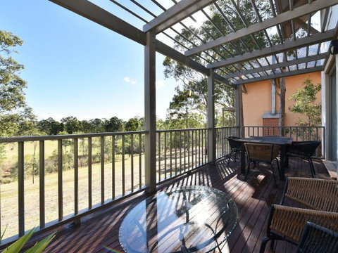 Villas Venticuatro (Sleeps 24) Resort Condos Located Within Cypress Lakes Resort (nothing Is More Central) - Lightning Ridge Tourism 2