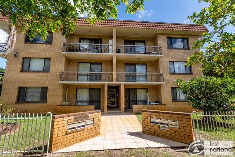 Walk To Surf Beach, Club And Shops - Sands Court Boyd St, Woorim - Lightning Ridge Tourism 0