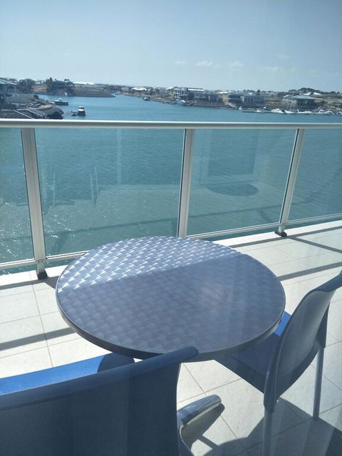 Wallaroo Marina Sea Vu Apartment - Lightning Ridge Tourism 3