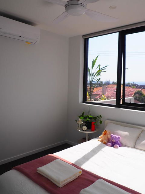 Waterfront Quiet Room - Lightning Ridge Tourism 3