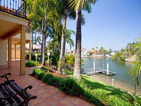 Waterfront Sorrento - Lightning Ridge Tourism 0