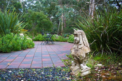 Marwood Villas - Lightning Ridge Tourism 12