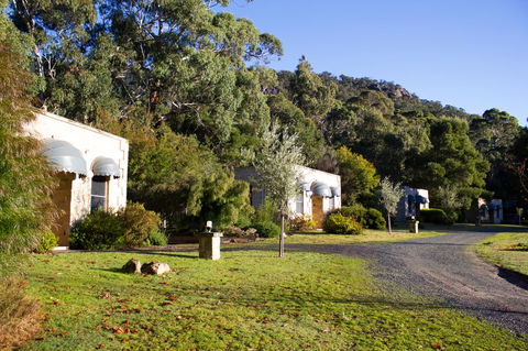 Marwood Villas - Lightning Ridge Tourism 8