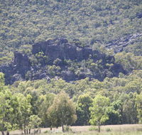 Grampians Villas - Lightning Ridge Tourism