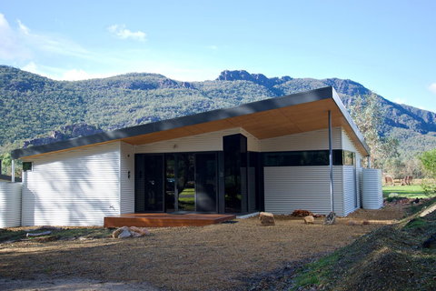 Gumnut Villa - Lightning Ridge Tourism 1