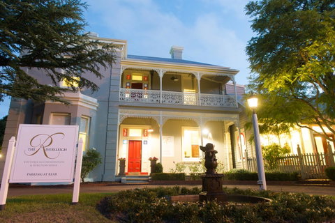 The Riversleigh - Lightning Ridge Tourism 27