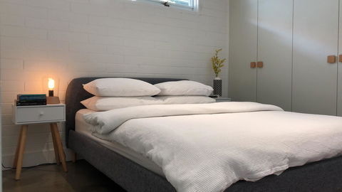 Casa Dromana - Lightning Ridge Tourism 18