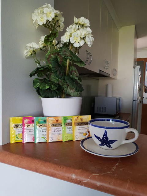 Relax In San Remo - Lightning Ridge Tourism 14