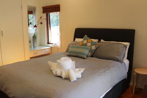 Australian Home Away @ Wonga Park Brushy Creek - Lightning Ridge Tourism 2