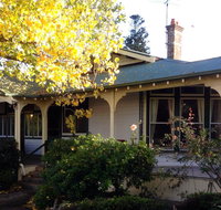 Lorelei Bed  Breakfast - Lightning Ridge Tourism
