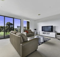 23 Coast Drive Torquay - Lightning Ridge Tourism