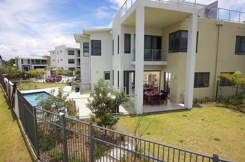 Sand Dunes Resort Accommodation - Lightning Ridge Tourism 16