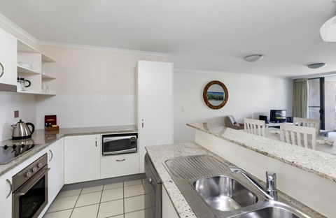 Sand Dunes Resort Accommodation - Lightning Ridge Tourism 5