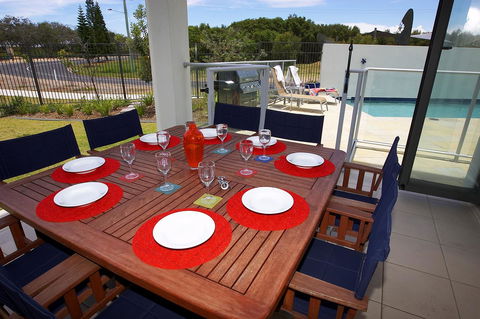 Sand Dunes Resort Accommodation - Lightning Ridge Tourism 13