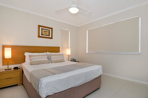 The Mirage Resort Alexandra Headland - Lightning Ridge Tourism 20