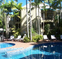 Ocean Breeze Resort - Lightning Ridge Tourism