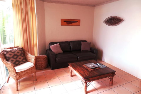 Northpoint Holiday Apartments - Lightning Ridge Tourism 15