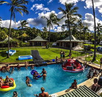 Nomads Airlie Beach - Lightning Ridge Tourism