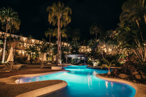 Mantra Club Croc - Lightning Ridge Tourism 9