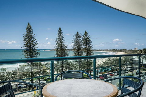 Landmark Resort - Lightning Ridge Tourism 24
