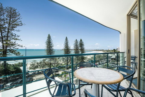 Landmark Resort - Lightning Ridge Tourism 19