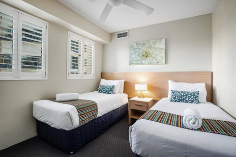 Landmark Resort - Lightning Ridge Tourism 11
