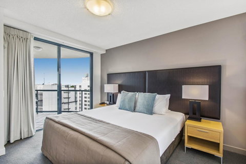 Mantra Mooloolaba Beach - Lightning Ridge Tourism 19