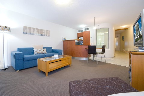 Mantra Mooloolaba Beach - Lightning Ridge Tourism 15