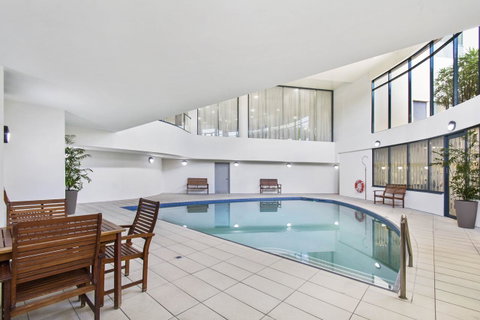 Mantra Mooloolaba Beach - Lightning Ridge Tourism 43