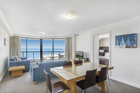 Mantra Mooloolaba Beach - Lightning Ridge Tourism 28