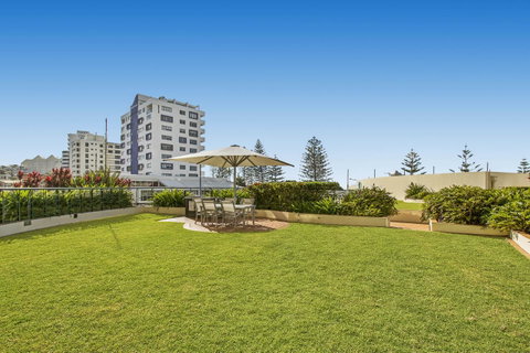 Mantra Mooloolaba Beach - Lightning Ridge Tourism 42