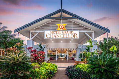 Hotel Grand Chancellor Palm Cove - Lightning Ridge Tourism 1