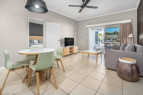 Hotel Grand Chancellor Palm Cove - Lightning Ridge Tourism 15