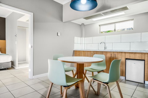 Hotel Grand Chancellor Palm Cove - Lightning Ridge Tourism 19