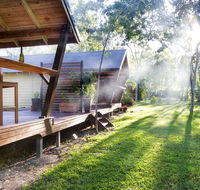 Airlie Beach Eco Cabins - Lightning Ridge Tourism