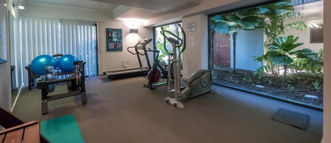 Blue Lagoon Resort - Lightning Ridge Tourism 34