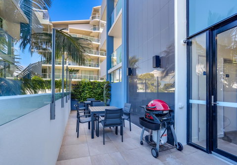 Direct Collective - Sea Breeze Mooloolaba - Lightning Ridge Tourism 19