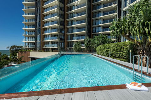 Oaks Redcliffe Mon Komo Suites - Lightning Ridge Tourism 7