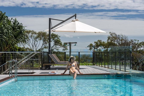 Oaks Redcliffe Mon Komo Suites - Lightning Ridge Tourism 6