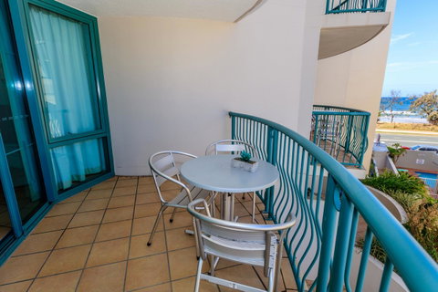 Grand Palais Boolarong Beachside Apartments - Lightning Ridge Tourism 16