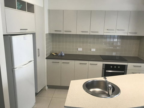 Cilento Mooloolaba - Lightning Ridge Tourism 38