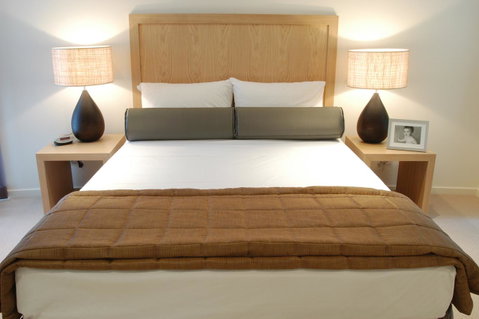 Cilento Mooloolaba - Lightning Ridge Tourism 35