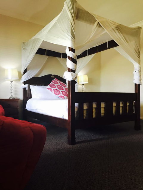 The Bearded Dragon Boutique Hotel - Lightning Ridge Tourism 36