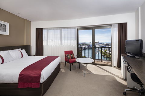 Hotel Grand Chancellor Townsville - Lightning Ridge Tourism 8
