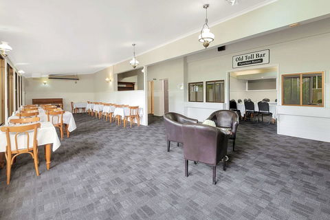 Econo Lodge Toowoomba Motel & Events Centre - Lightning Ridge Tourism 13